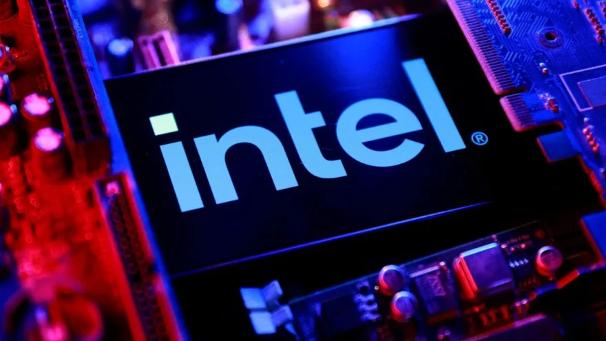 Intel Hisseleri Büyük Bir Düşüş Yaşadı – Zayıf PC Pazarı Beklentileri Etkiledi